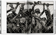 Load image into Gallery viewer, 'Annie Leibovitz: The Early Years, 1970–1983' (2018)