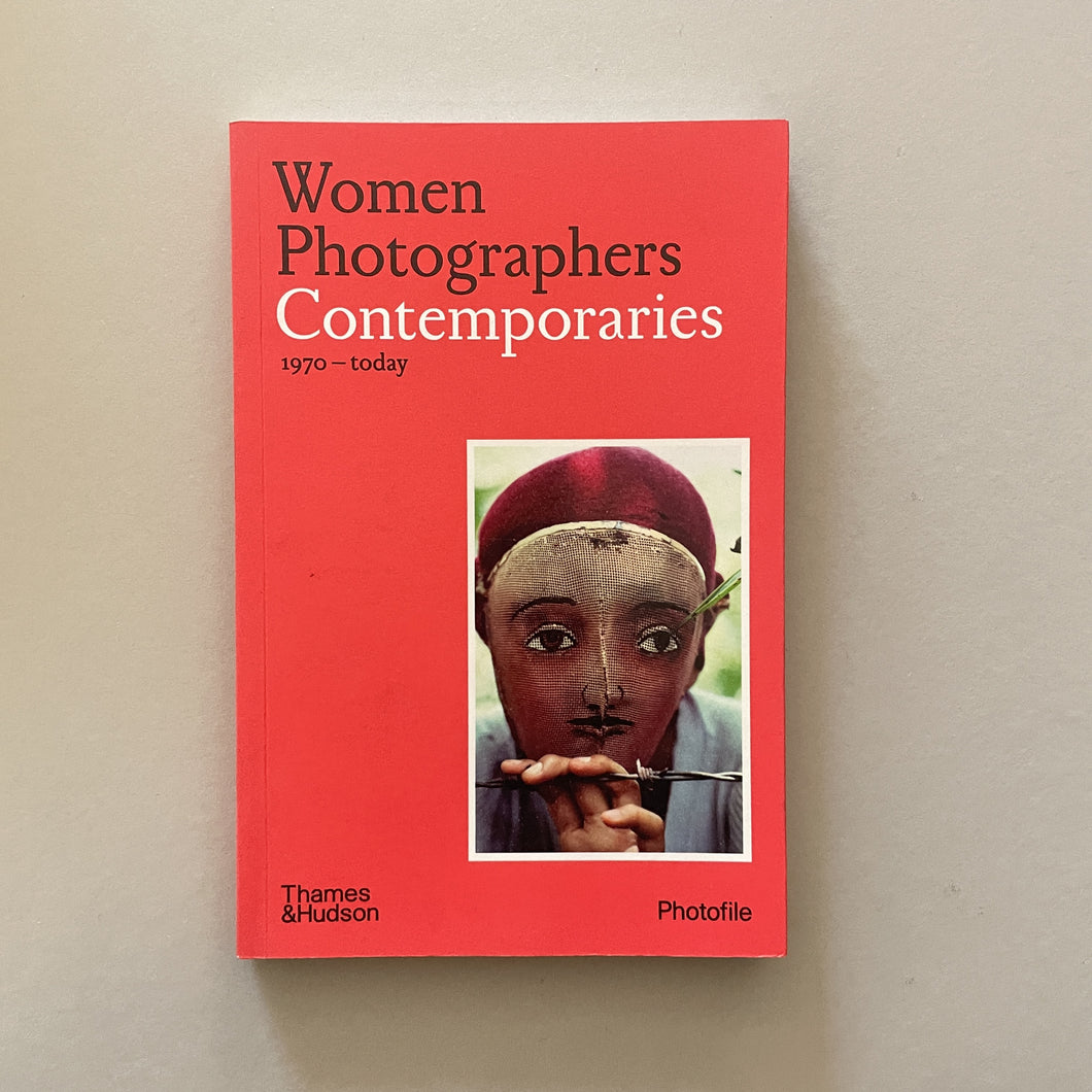Women Photographers: Contemporaries